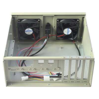 4-Slot Wallmount Server Chassis 4-Slot Wallmount Server Chassis