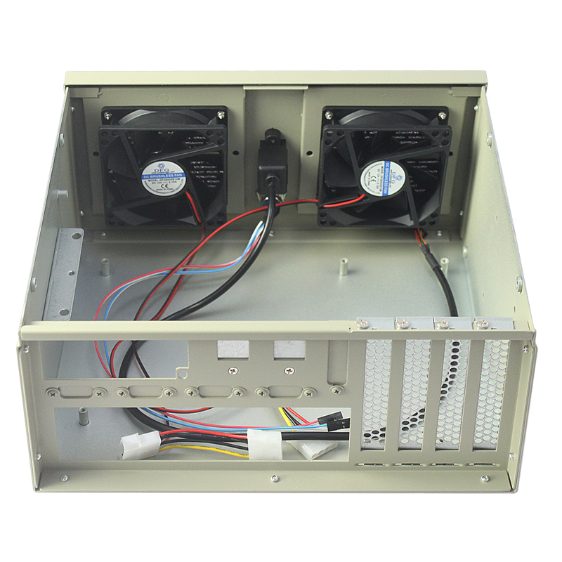 4-Slot Wallmount Server Chassis 4-Slot Wallmount Server Chassis