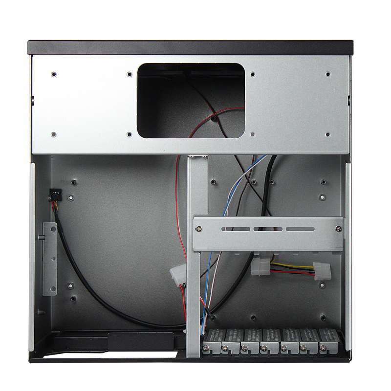 7-Slot Wallmount Server Chassis 7-Slot Wallmount Server Chassis