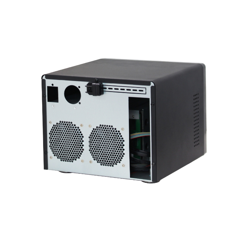 6-Bay Mini-ITX NAS Chassis 6-Bay Mini-ITX NAS Chassis