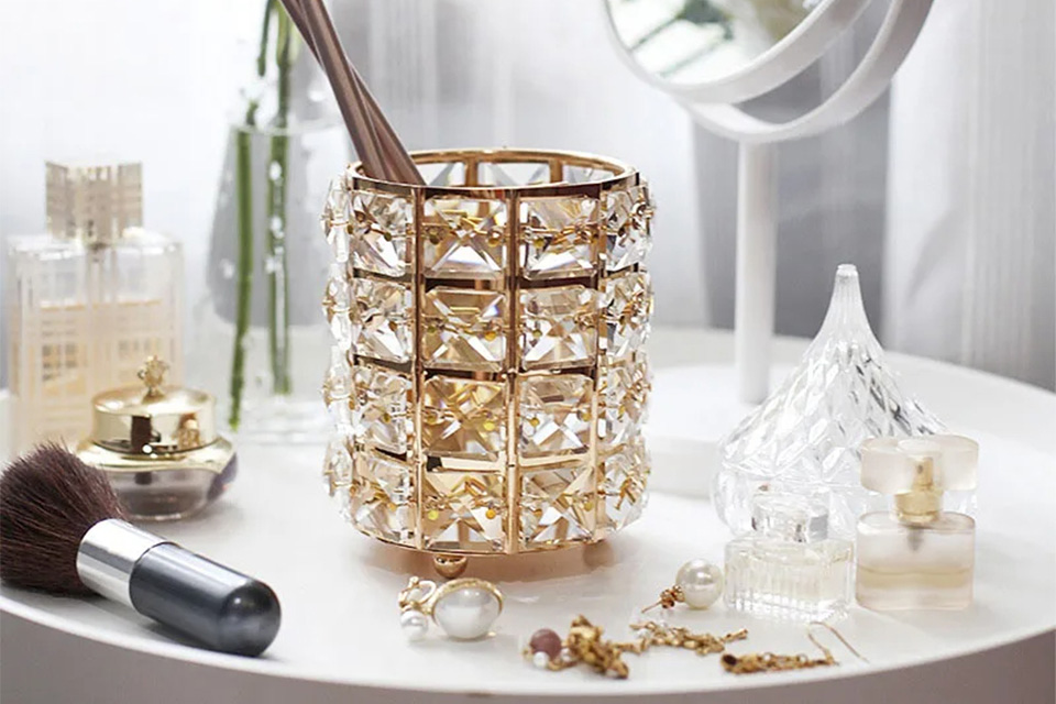 Acrylic Display Case 04