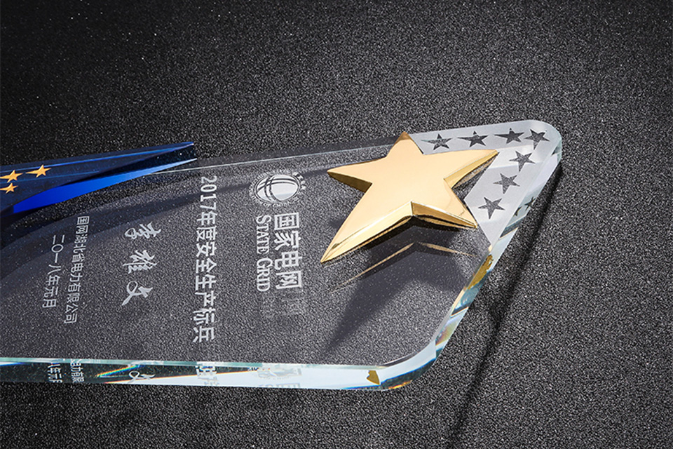 Custom Acrylic Awards 03