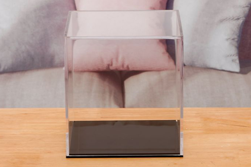 Custom Acrylic Boxes