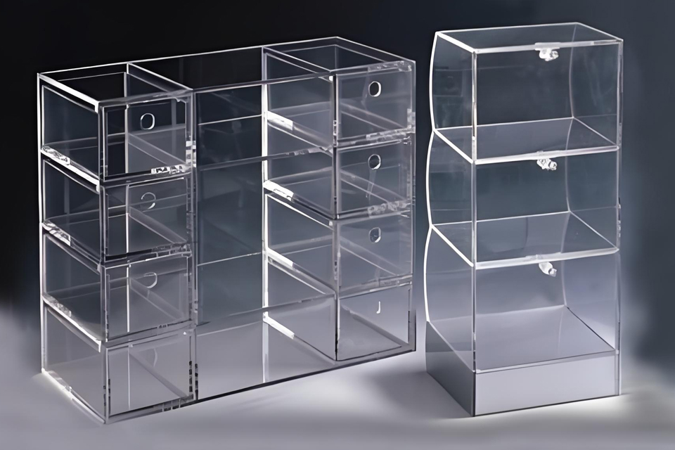 Custom Acrylic Displays Boxes