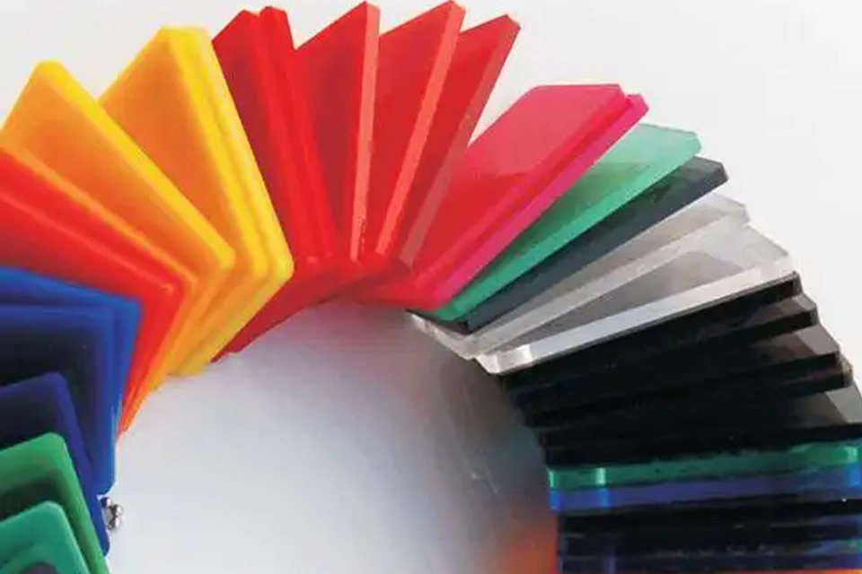 Custom Acrylic Fabrication