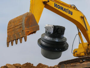 Komatsu Travel Motor